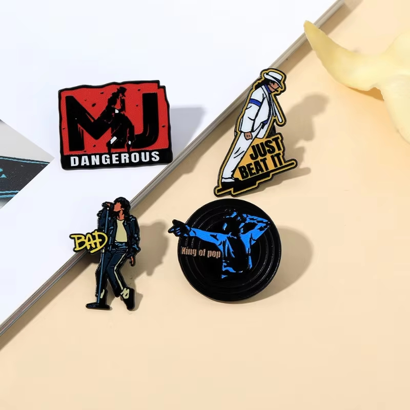 1 unidade Broche de Dança Hip  - Hunter X Hunter Uniform avaliação e preço